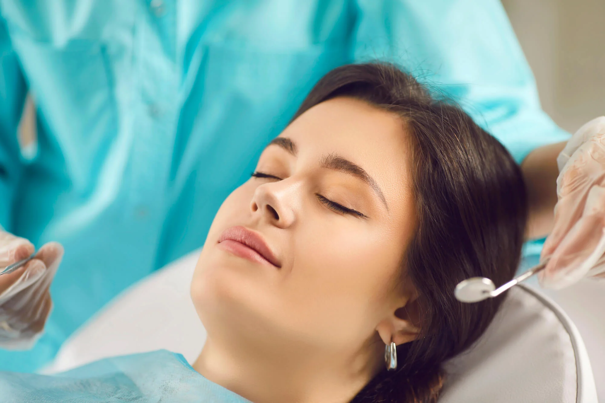 Patient-relaxed-during-treatment-with-an-IV-sedation-dentist-in-New-York-City